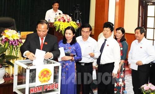 Khai mạc trọng thể Kỳ họp thứ 6 HĐND tỉnh Hải Dương khóa XVI