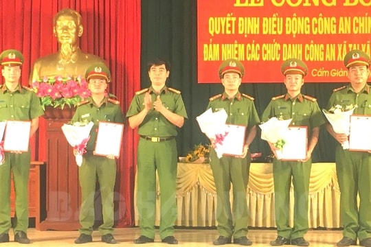 Khi công an chính quy về xã