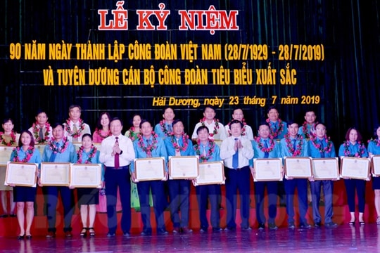 Kỷ niệm 90 năm ngày thành lập Công đoàn Việt Nam