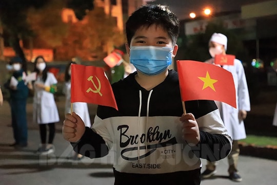 Dỡ bỏ phong tỏa, nhân dân Chí Linh xuống đường hát vang bài ca chiến thắng 