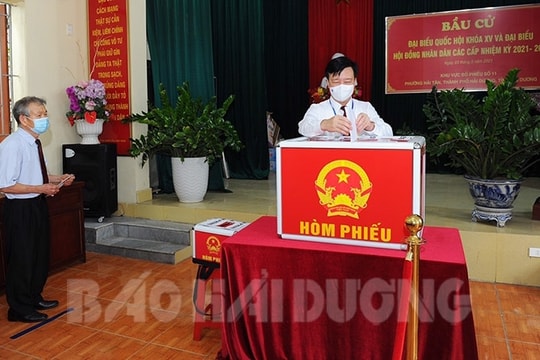 Tưng bừng ngày hội bầu cử