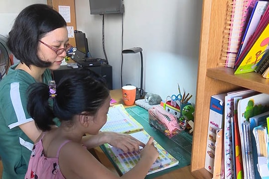 Nỗi lo của phụ huynh có con vào lớp 1