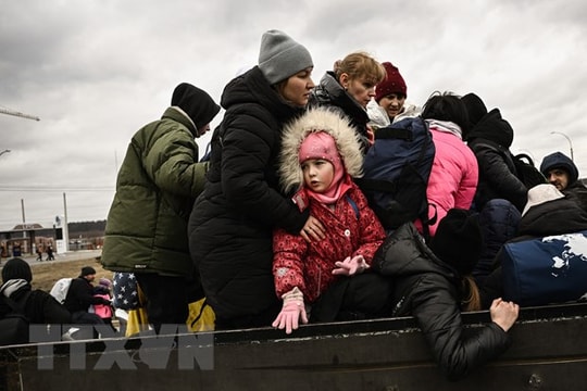 Ba Lan, Séc kêu gọi EU lập thêm quỹ hỗ trợ dòng người tị nạn Ukraine