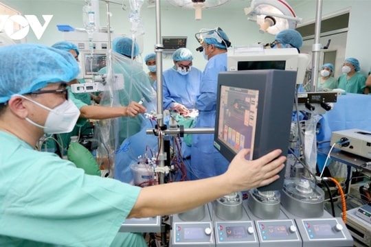 Ghép tim thành công cho người đàn ông 37 tuổi từ người hiến tạng 19 tuổi