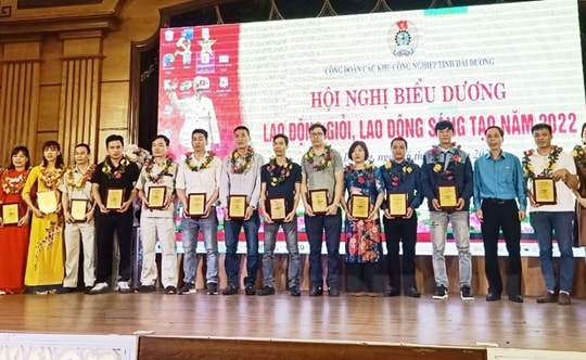 Công đoàn Các khu công nghiệp tỉnh tôn vinh lao động giỏi, lao động sáng tạo