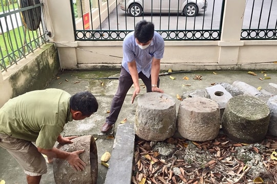 Bảo tàng tỉnh tiếp nhận 24 cối đá 