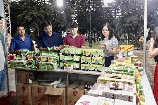 Hai Duong displays products at Coop-Expo 2022
