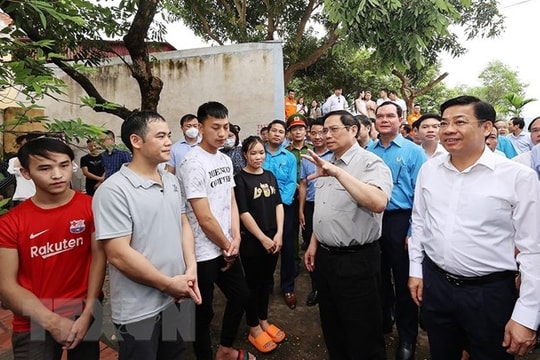 Prime Minister talks with workers nationwide