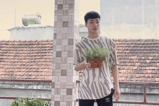 Về chịu tang bà nội là Bà mẹ Việt Nam Anh hùng, sinh viên bị tử vong trong vụ lật xe khách ở Ninh Bình