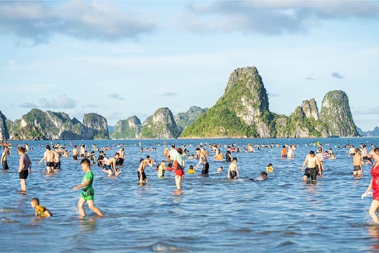 Phương Đông Vân Đồn - Thiên đường biển mới của miền Bắc