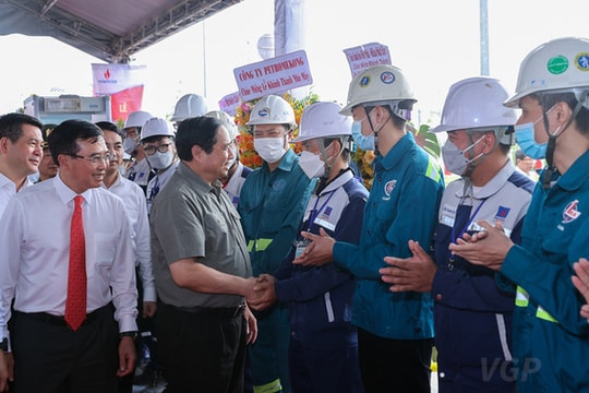 Khánh thành nhà máy sản xuất điện vốn đầu tư 2 tỉ USD