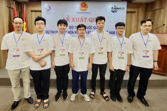 Học sinh lớp 10 đầu tiên đoạt huy chương vàng Olympic Vật lý quốc tế