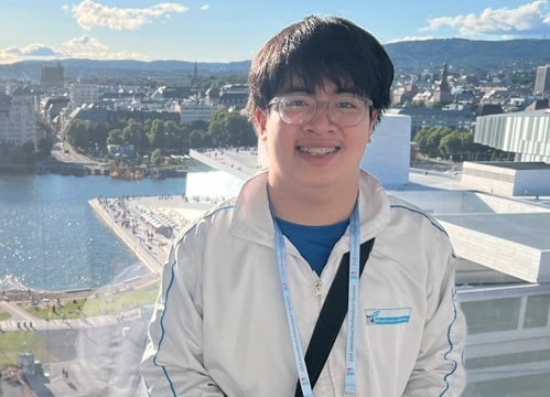 Chủ nhân điểm tuyệt đối Olympic toán học 12 tiếng một ngày
