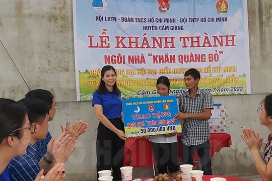 Huyện đoàn Cẩm Giàng tổ chức khánh thành ngôi nhà "Khăn quàng đỏ"