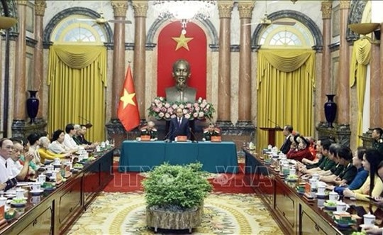 President expresses gratitude to heroic mothers, martyrs’ families