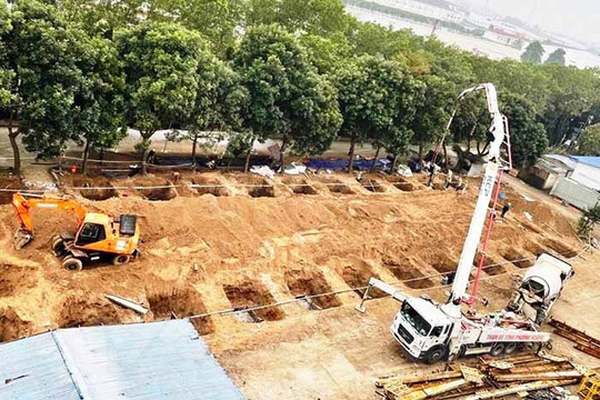 Giá vật liệu biến động, doanh nghiệp xây dựng lao đao