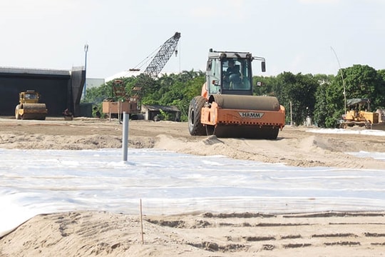 Binh Giang makes breakthrough in site clearance