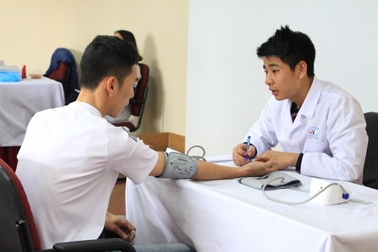 Không tổ chức khám sức khỏe định kỳ cho nhân viên công ty có bị phạt?