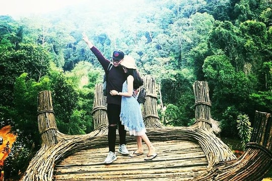 Da Lat listed among world’s best places for binge-worthy dating by Booking.com