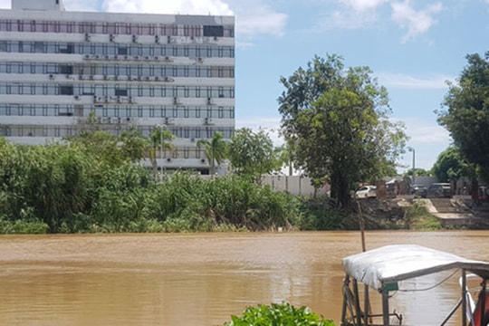 Vụ 40 người tháo chạy từ casino: Tạm giữ 2 nghi phạm đưa người xuất cảnh trái phép