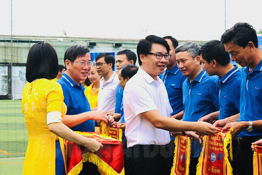 Sôi nổi giao lưu thể thao ngành bưu chính, viễn thông