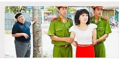 Việt Hương lên tiếng về việc "bị bắt" vì kinh doanh hàng rởm