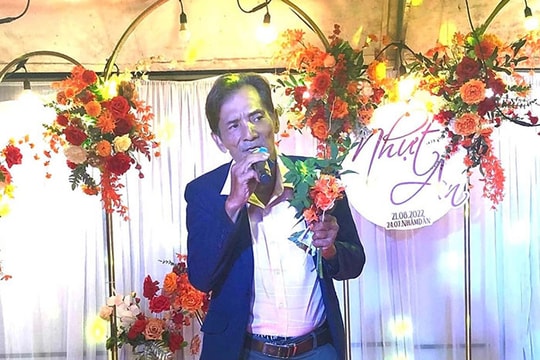 Thương Tín hát đám cưới mưu sinh, xúc động nhận cát-xê 5 triệu đồng