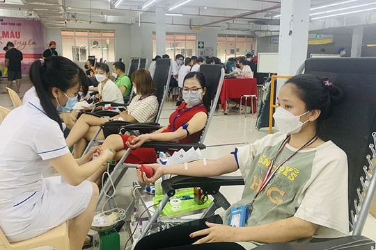 Công ty TNHH May Tinh Lợi tổ chức hiến máu năm thứ 14