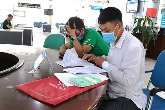 Nhu cầu sử dụng lao động tăng nhẹ