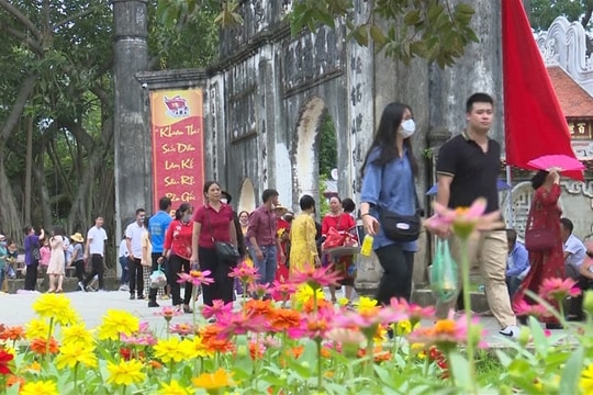 Rộn ràng đón Lễ hội mùa thu Côn Sơn - Kiếp Bạc
