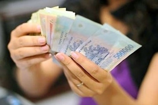 Ai trả lương cho ngày nghỉ kết hôn?
