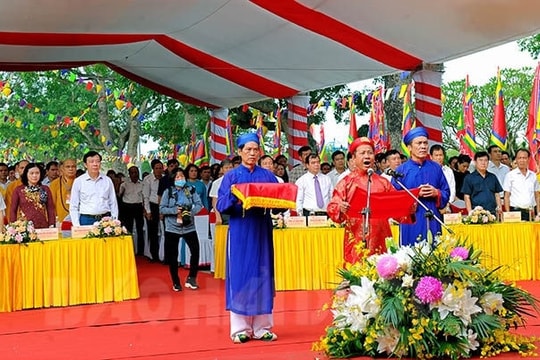 722nd death anniversary of National Hero Tran Hung Dao and opening ceremony of Con Son - Kiep Bac Autumn Festival