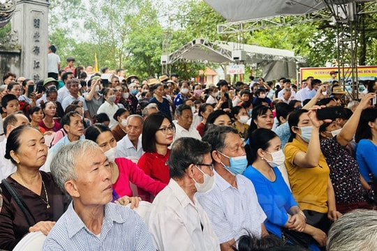 Famous general Yet Kieu commemorated at Quat temple festival