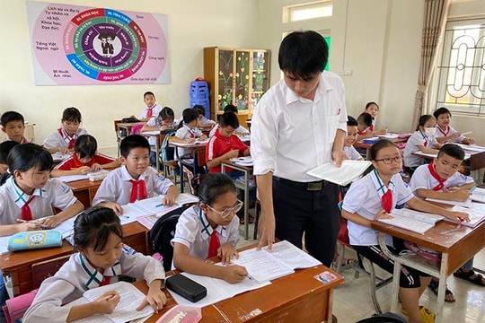 Tuyển dụng giáo viên vẫn khó, vì sao?