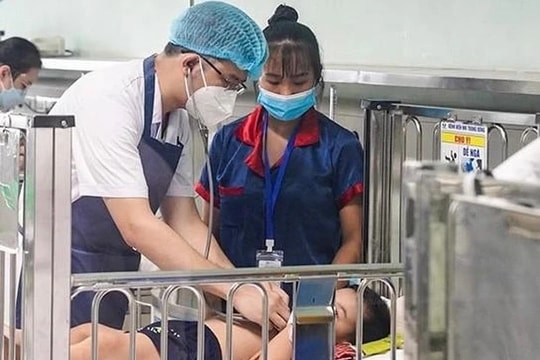 Số ca mắc tăng cao bất thường, 6 trẻ em tử vong do virus Adenovirus 
