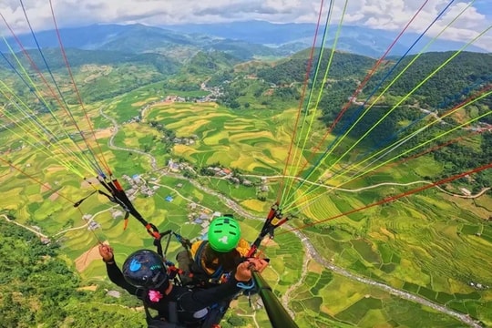 Tour miền núi hút khách dịp cuối năm