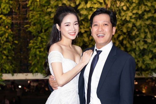 Biệt thự nghìn m2 "giống công viên" của vợ chồng Trường Giang - Nhã Phương