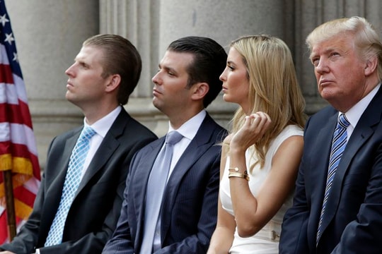 Tổng chưởng lý bang New York kiện cựu Tổng thống Donald Trump và 3 người con