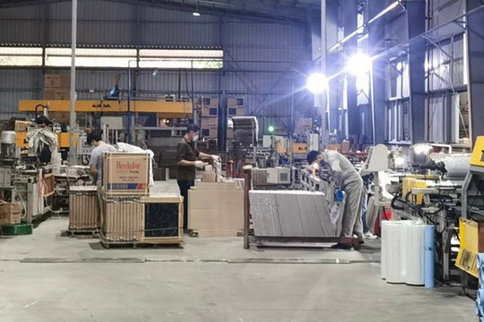 Công ty CP RedstarCera giảm phát thải khí CO2 ra môi trường