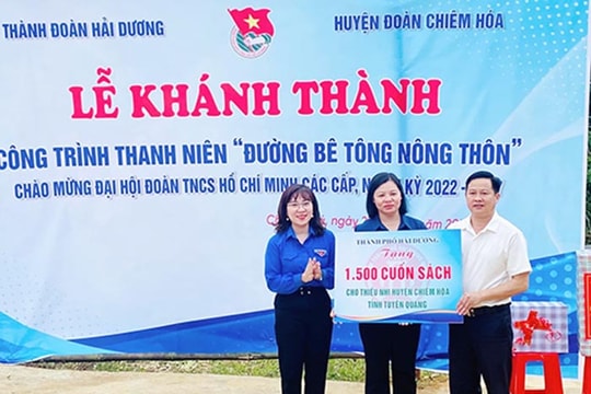 Thành đoàn Hải Dương hỗ trợ làm đường ở vùng cao