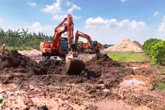 Kim Thành mới giải tỏa được 2/217 công trình bến bãi vi phạm