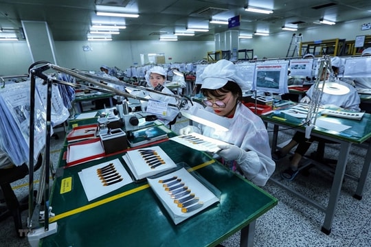 Electronics industry capacity must keep up with increased investment