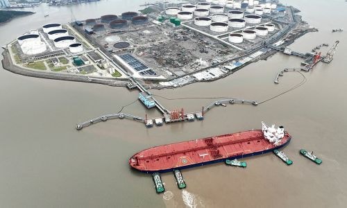 Giá dầu thế giới lên cao nhất 5 tuần
