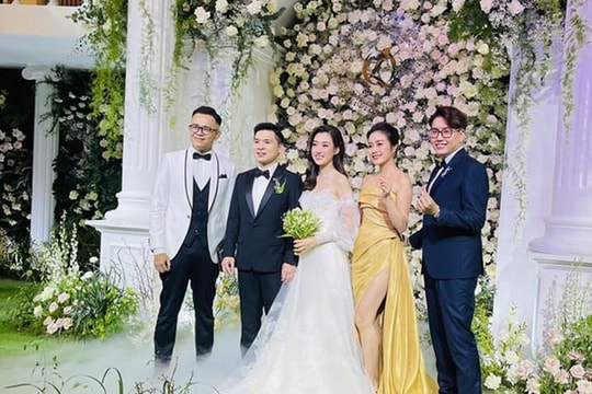 Hoa hậu Đỗ Mỹ Linh thông báo cưới