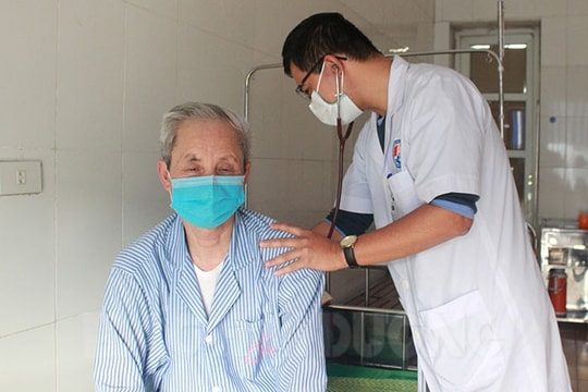 Khám sàng lọc bệnh lao cho gần 6.000 người
