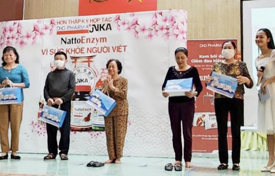 Hơn 200 người cao tuổi phường Lê Thanh Nghị được tư vấn phòng ngừa bệnh đột quỵ 
