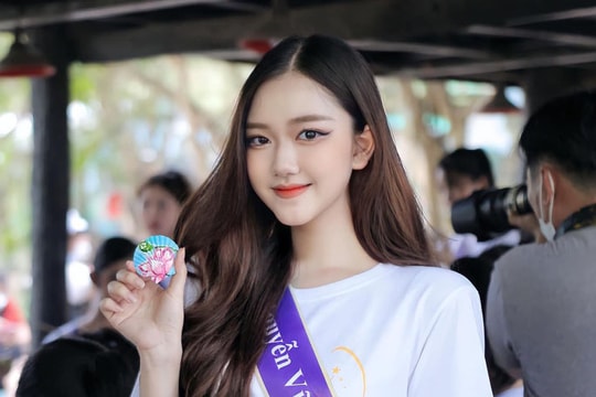 Vẻ đẹp siêu thực của nữ sinh 17 tuổi dự thi Miss Teen Universe 2022