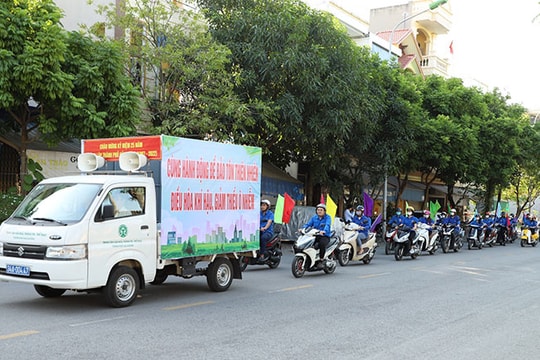 Đa dạng hoá các hình thức tuyên truyền, giáo dục về biến đổi khí hậu