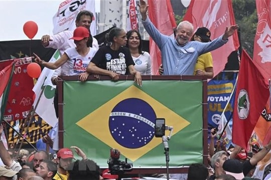 Bầu cử Brazil: Ứng cử viên cánh tả Lula da Silva giành chiến thắng