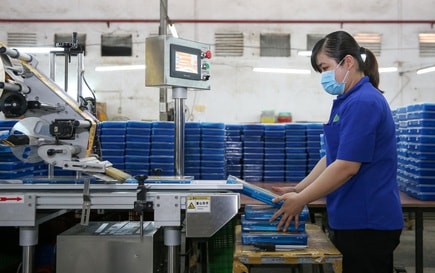 Muốn hưởng lương hưu với tỉ lệ 75% cần đóng BHXH bao nhiêu năm?